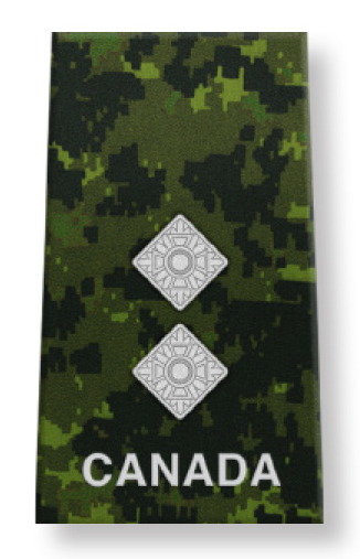 Lieutenant (Lt)